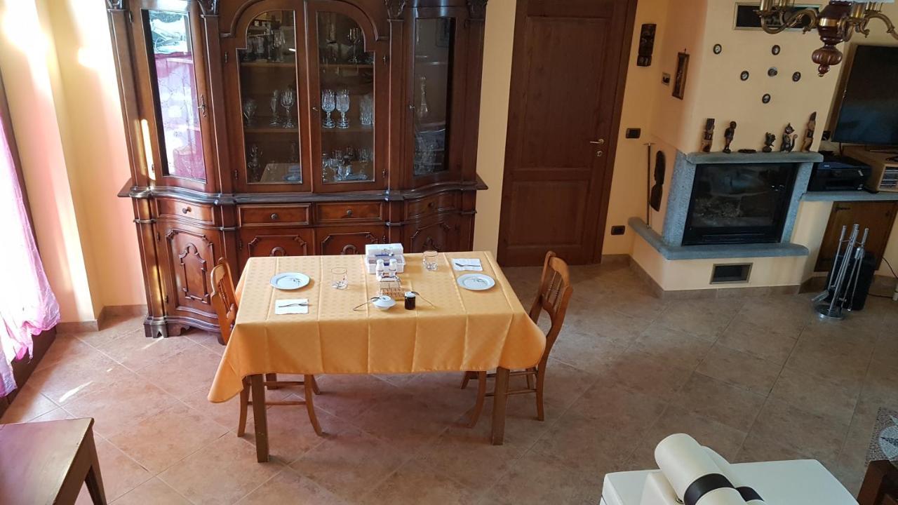 Il Riposo Del Guerriero Bed and Breakfast Corio Exteriör bild