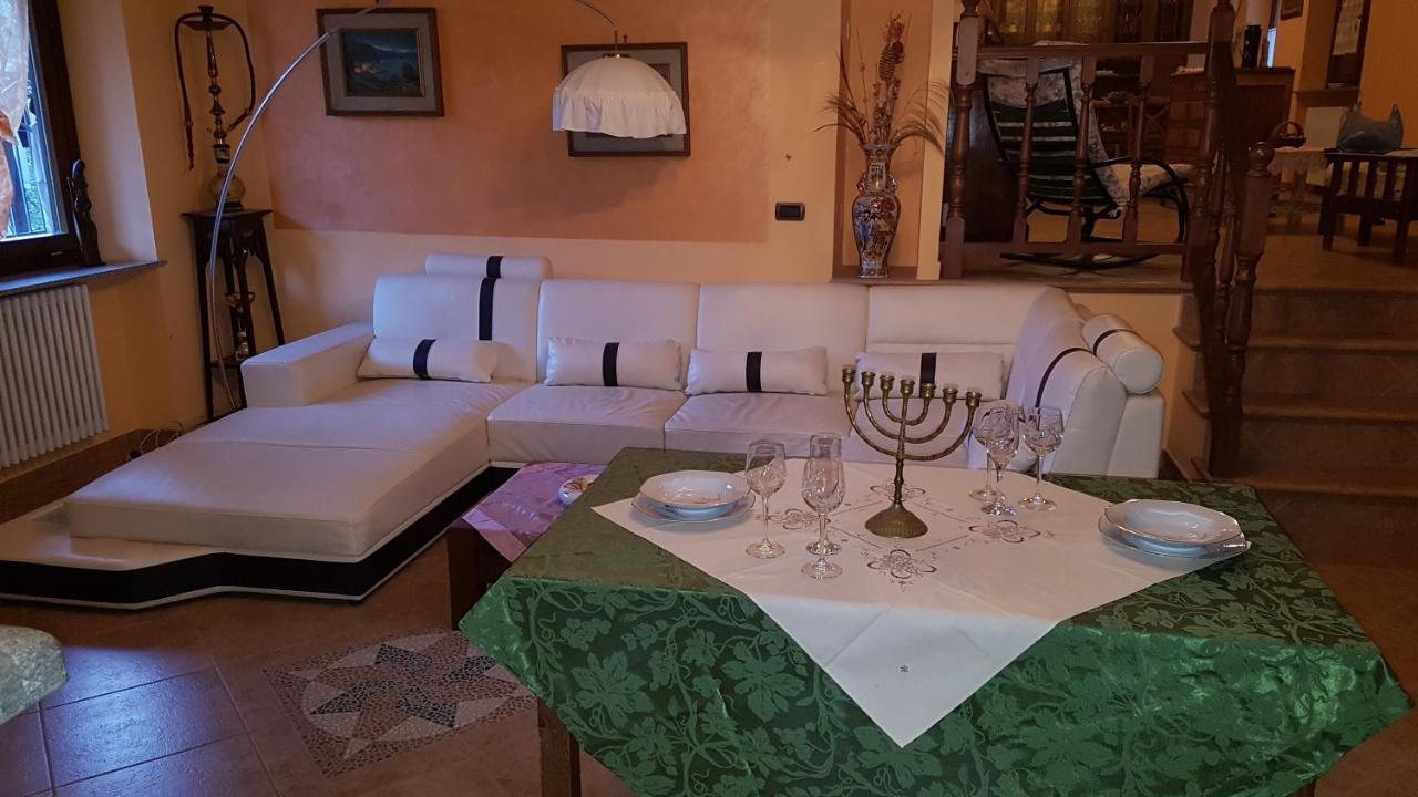 Il Riposo Del Guerriero Bed and Breakfast Corio Exteriör bild